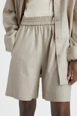 Dames short ecru