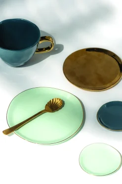 Home deco accessoires goud